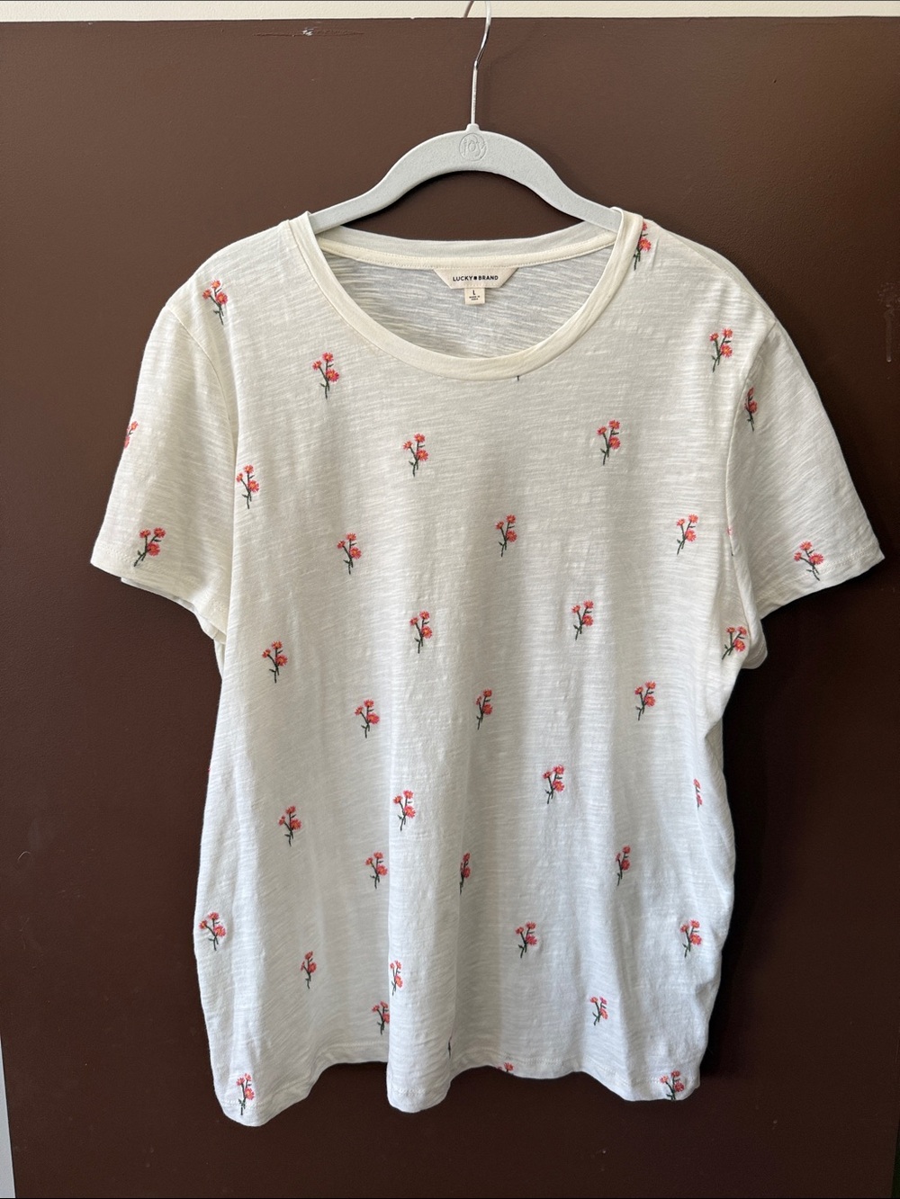 NWOT Lucky Brand Floral Embroidered Cream Short-Sleeve Tee